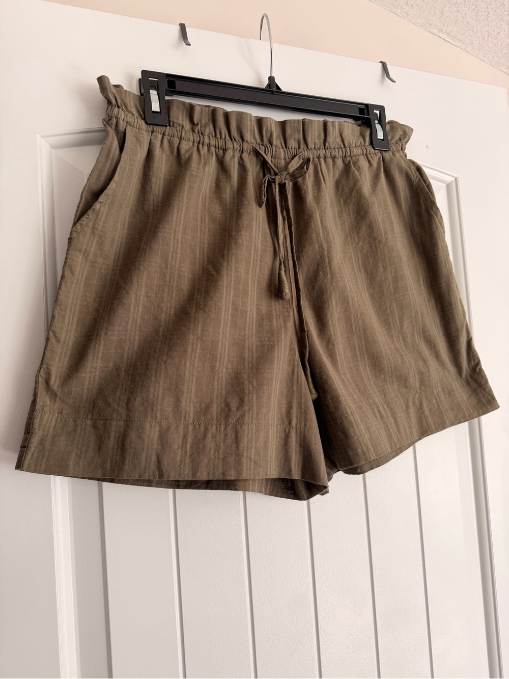Shore Shannon Shorts – Leaf Gingham – Size XS – NWT - Picture 2 of 7